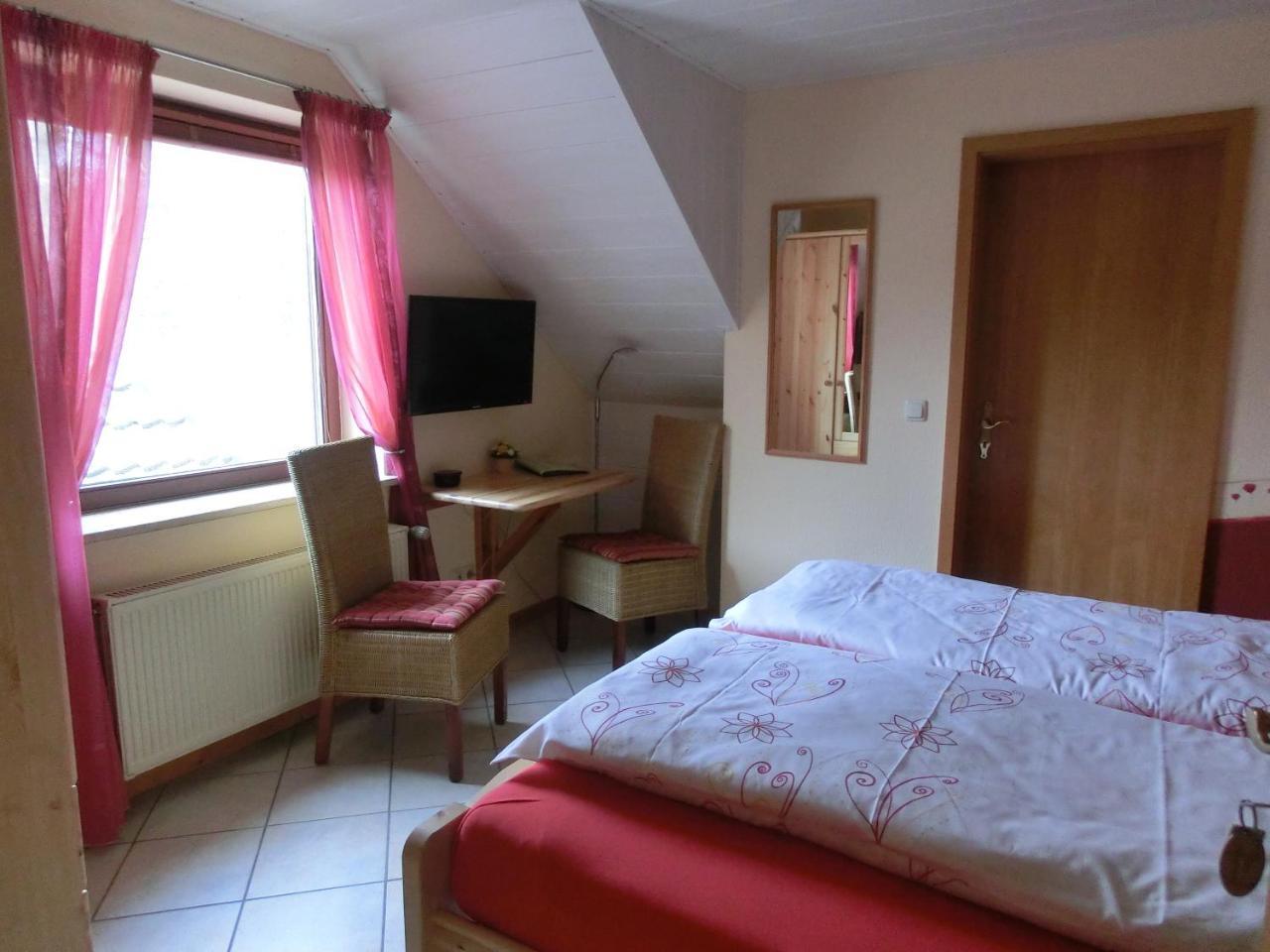 Ullas Gaestehaus Munster im Heidekreis Esterno foto